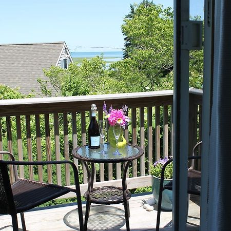 Lavender Bay Bed & Breakfast Barnstable Bagian luar foto