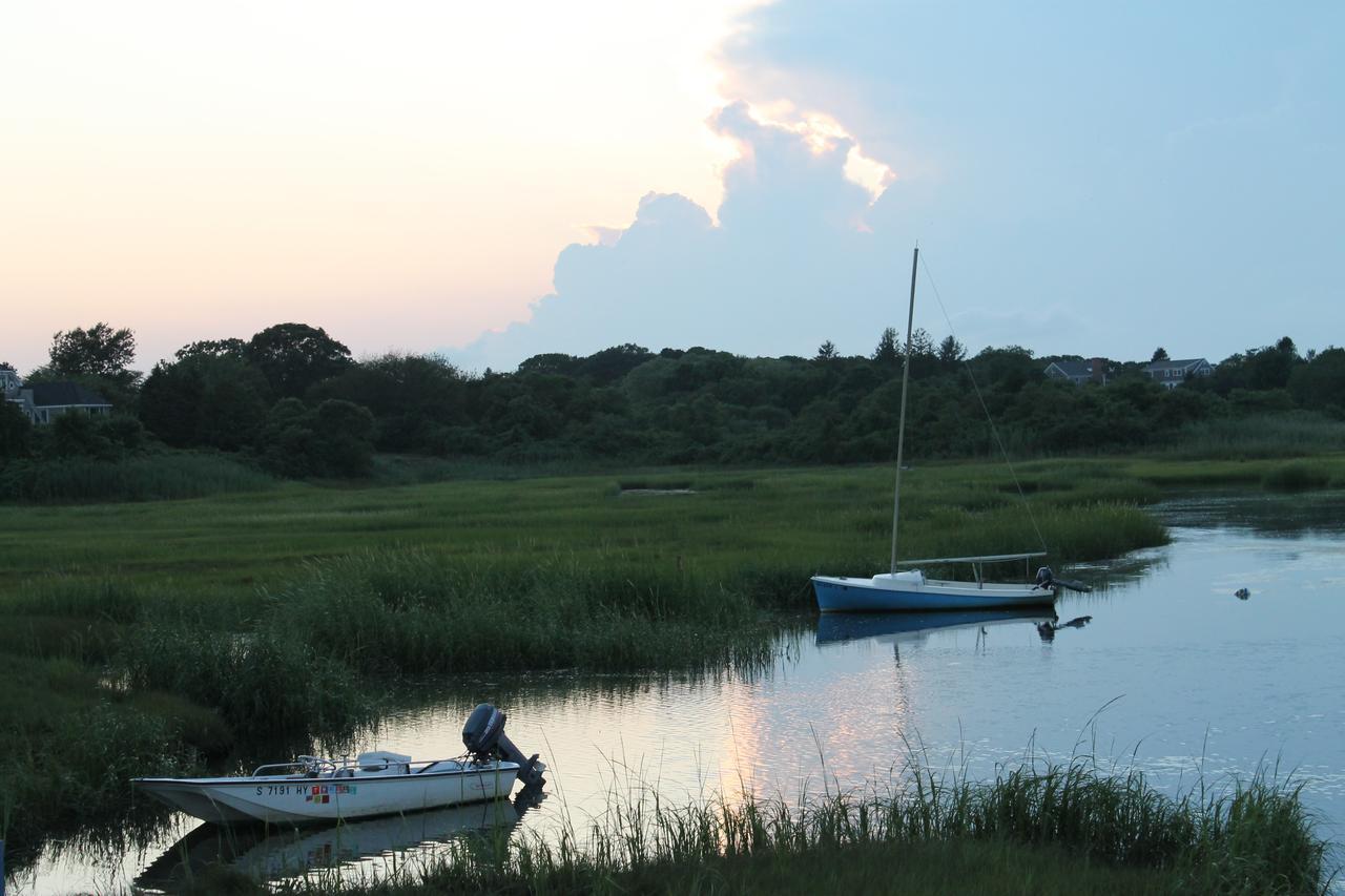 Lavender Bay Bed & Breakfast Barnstable Bagian luar foto